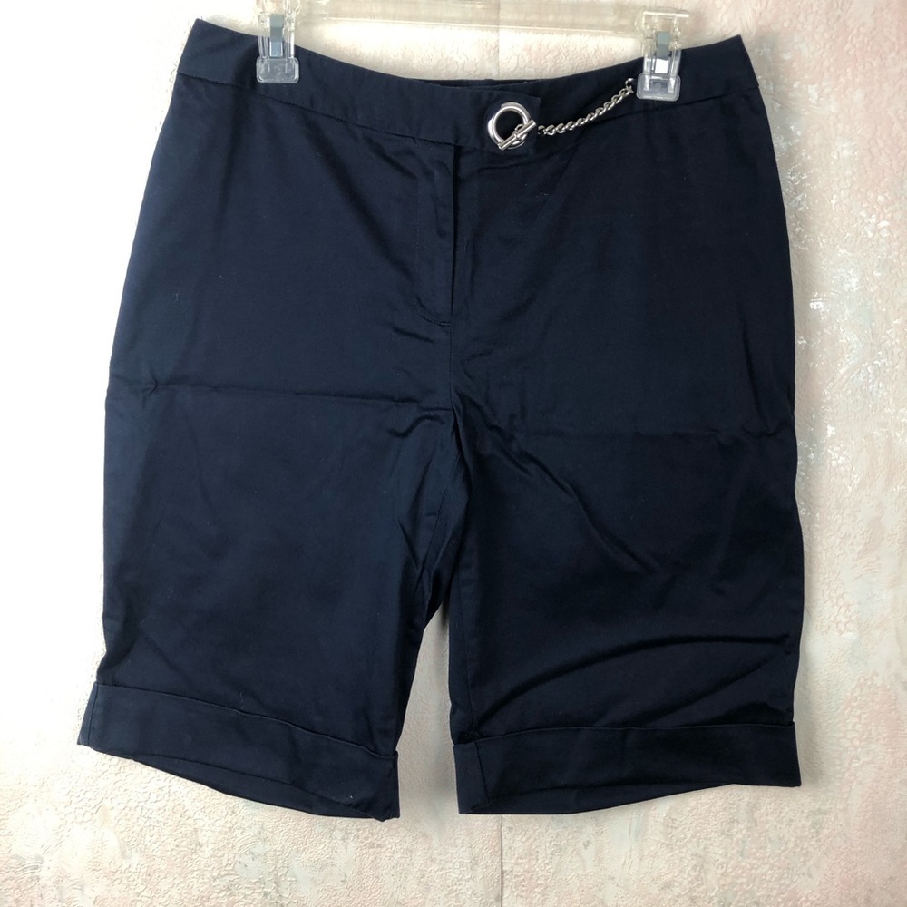 Jones Wear Studio Blue Cuffed Stretch Shorts Size 10 - Picture 2 of 5